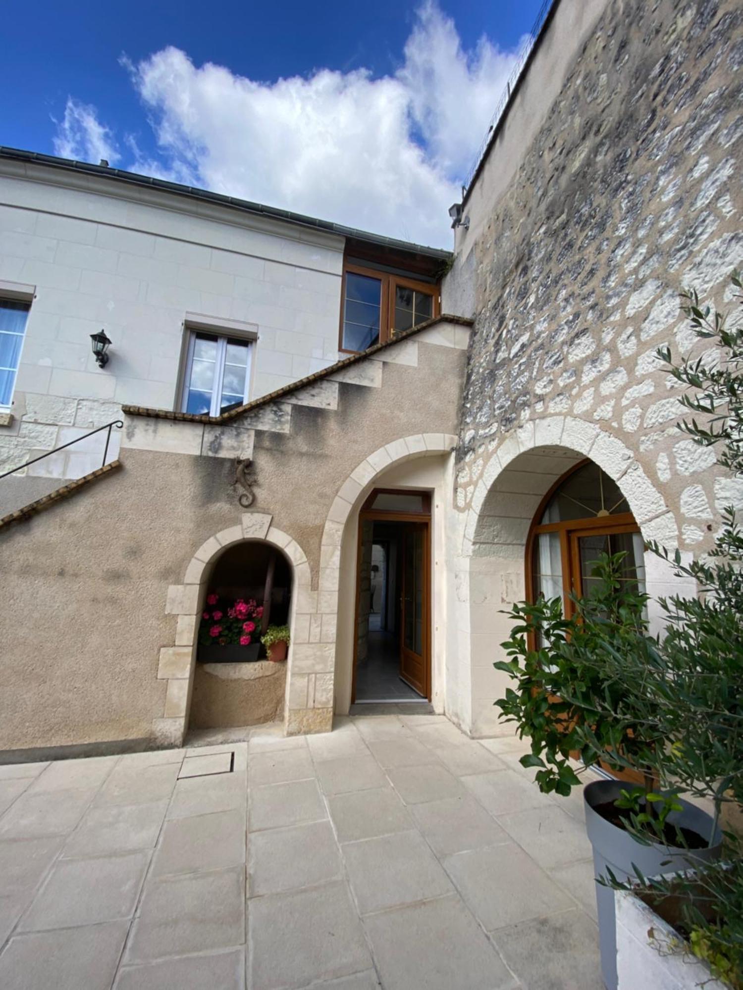 Bed and Breakfast Le Manoir Des Roches Bourré Exterior foto
